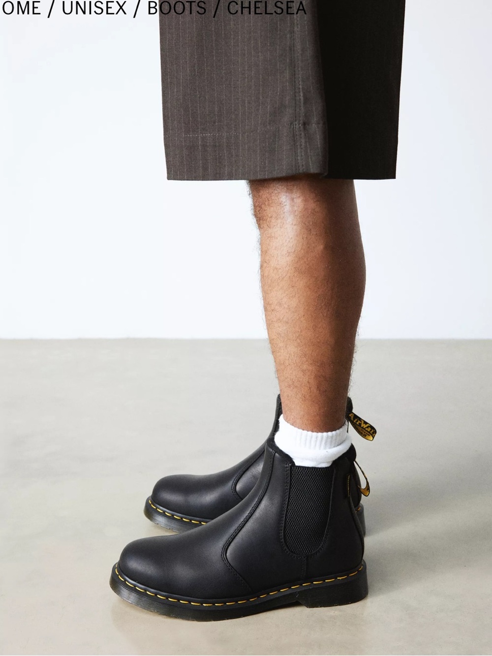 Dr. Martens 2976 Black Leather Chelsea Boots with Warmwair Lining NWB 7/7.5